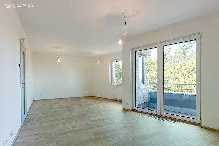 Prodej bytu 1+kk 38 m² Klapálkova, Praha - Záběhlice