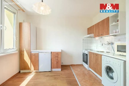 Pronájem bytu 1+1 35 m² Na Výsluní, Neratovice
