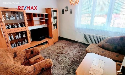 Pronájem bytu 3+1 70 m² Za Poštou, Dobříš