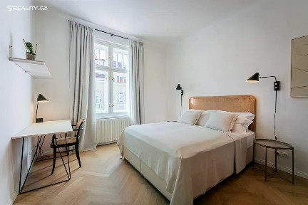 Pronájem bytu 2+1 46 m² Mařákova, Praha - Dejvice