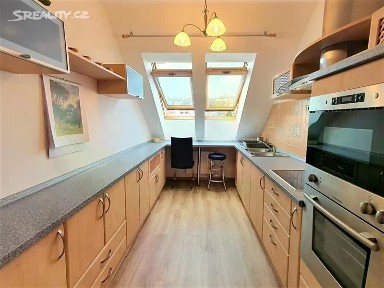 Pronájem bytu 2+kk 80 m² Patočkova, Praha - Břevnov