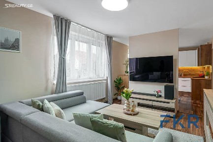 Prodej bytu 3+kk 72 m² Záryby