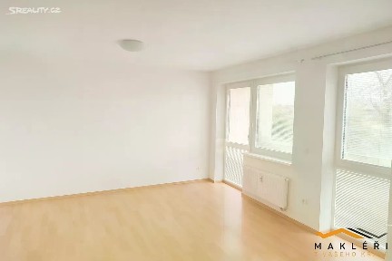 Prodej bytu 1+kk 34 m² Jozefa Gabčíka, Pardubice - Trnová