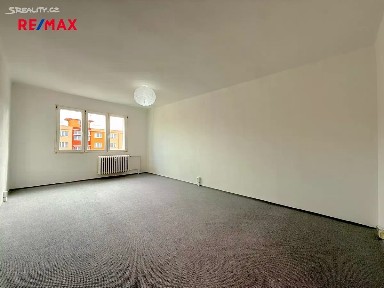 Pronájem bytu 2+1 56 m² Ke Kukačce, Plzeň - Lobzy