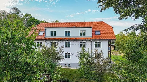 Prodej bytu 2+kk 51 m² Horní Planá - Hodňov