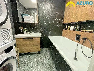 Ostrava, Ostrava-město, Moravská Ostrava, Sládkova, 27a