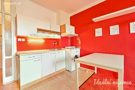 Pronájem bytu 1+kk 26 m² Vychodilova, Brno - Žabovřesky