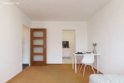 Prodej bytu 2+kk 42 m² U valu, Praha - Ruzyně