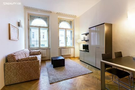 Praha, Praha 2, Nové Město, Hálkova, 5