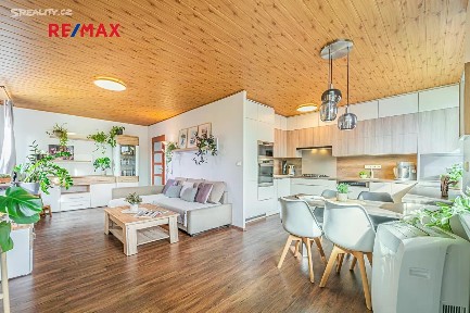 Prodej bytu 3+kk 87 m² Baškirská, Praha - Vršovice