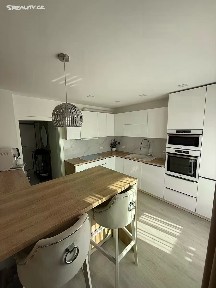 Prodej bytu 3+1 66 m² Výškovická, Ostrava - Výškovice