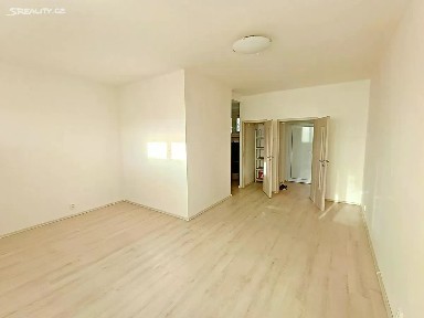 Praha, Praha 4, Krč, Obětí 6. května, 6