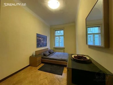 Pronájem bytu 2+kk 35 m² Cimburkova, Praha - Žižkov