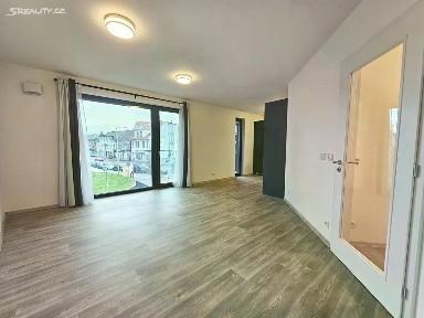 Pronájem bytu 3+kk 71 m² Na Plískavě, Praha - Hostivař
