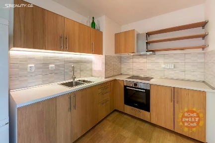 Pronájem bytu 2+kk 60 m² Augustinova, Praha - Chodov