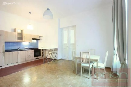 Pronájem bytu 3+kk 76 m² Zborovská, Praha - Smíchov