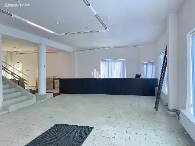 Pronájem kanceláře 300 m² Českobrodská, Praha - Hrdlořezy