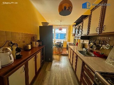 Prodej bytu 4+1 80 m² Na Konečné, Teplice - Prosetice