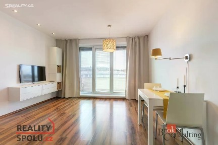 Pronájem bytu 2+kk 42 m² K Babě, Brno - Medlánky