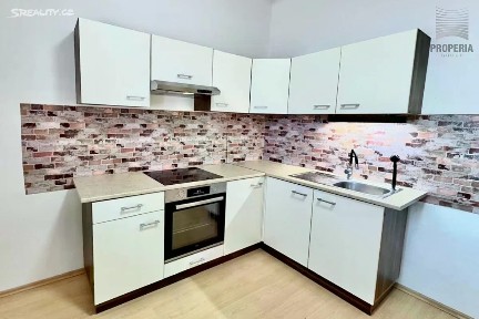 Brno, Brno-město, Černovice, Charbulova, 104