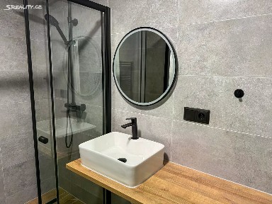 Prodej bytu 2+kk 40 m² Žlutická, Plzeň - Bolevec