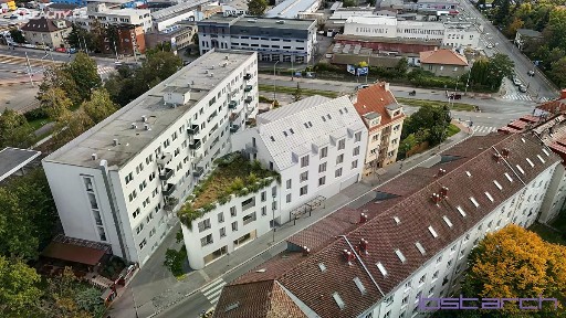 Praha, Praha 10, Limuzská