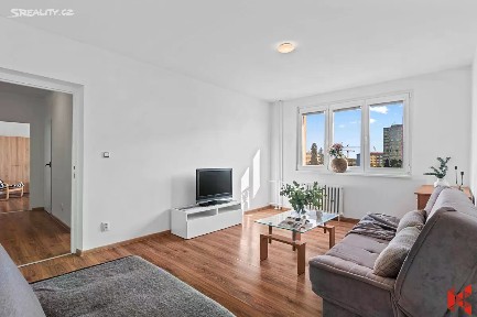 Prodej bytu 2+1 53 m² Topolová, Praha - Záběhlice
