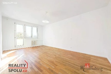 Pronájem bytu 2+1 54 m² Šantrochova, Praha - Břevnov