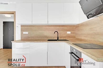 Pronájem bytu 2+kk 53 m² Kolbenova, Praha - Vysočany