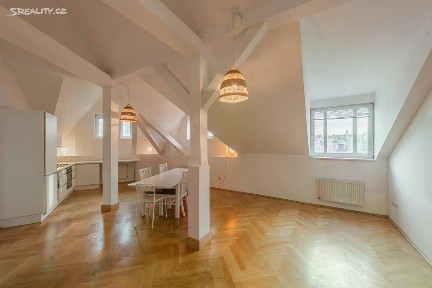 Pronájem bytu 3+kk 106 m² Plzeňská, Praha - Smíchov