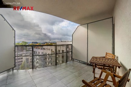 Pronájem bytu 2+kk 65 m² Zvěřinova, Praha - Strašnice