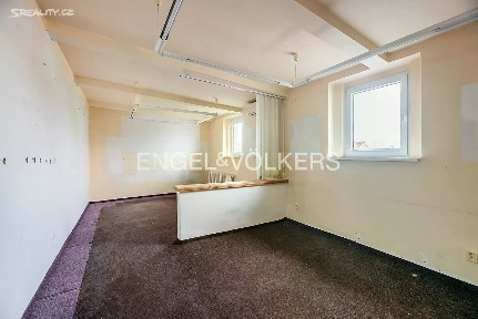 Pronájem komerční nemovitosti 138 m² Jankovcova, Praha - Holešovice