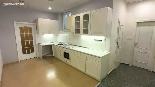 Pronájem bytu 2+1 86 m² Klatovská třída, Plzeň - Jižní Předměstí