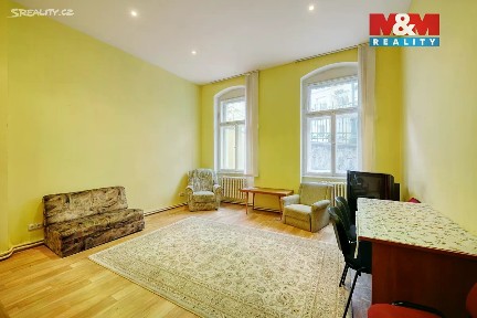 Prodej bytu 3+kk 72 m² Zámecký vrch, Karlovy Vary