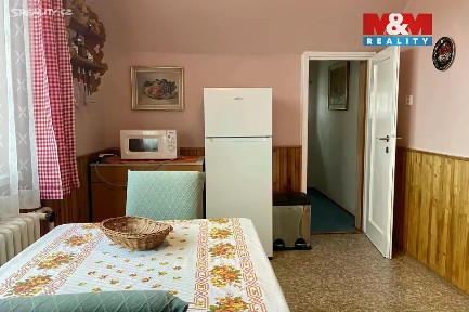 Pronájem bytu 2+1 70 m² Poštovní, Rudolfov