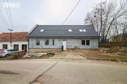 Prodej bytu 5+kk 123 m² Mlékařská, Rousínov - Slavíkovice