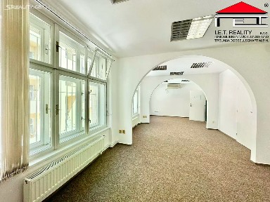 Pronájem kanceláře 33 m² Běhounská, Brno - Brno-město