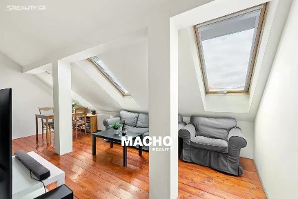 Prodej bytu 2+kk 45 m² Londýnská, Praha - Vinohrady