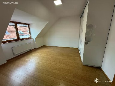 Pronájem bytu 2+kk 49 m² Palackého, Dobřichovice