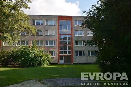 Pronájem bytu 3+1 65 m² V Břízách, Kolín - Kolín II