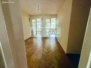 Pronájem bytu 2+1 90 m² Londýnská, Praha - Vinohrady
