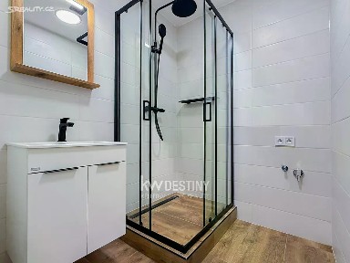 Pronájem bytu 2+kk 54 m² Hrdlovská, Osek