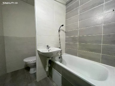 Pronájem bytu 2+kk 35 m² Valdštejnská, Litvínov - Horní Litvínov