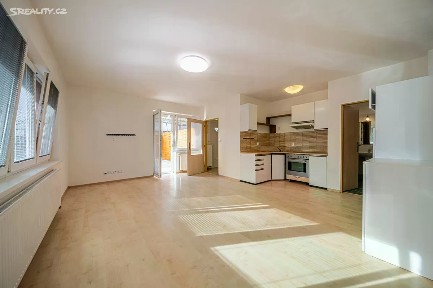 Prodej bytu 1+kk 37 m² Otrokovice