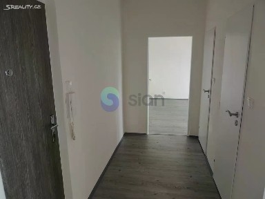Pronájem bytu 2+1 55 m² Holasova, Ostrava - Hrabůvka