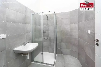 Pronájem bytu 3+kk 60 m² Vídeňská třída, Znojmo