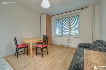 Pronájem bytu 2+kk 44 m² Rumunská, Olomouc - Neředín