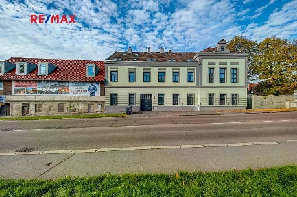 Prodej bytu 2+kk 35 m² Drnovská, Praha - Ruzyně