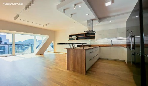 Prodej bytu 4+kk 147 m² Praha - Smíchov