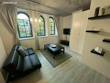 Pronájem bytu 2+kk 38 m² Viničná, Mladá Boleslav - Mladá Boleslav III